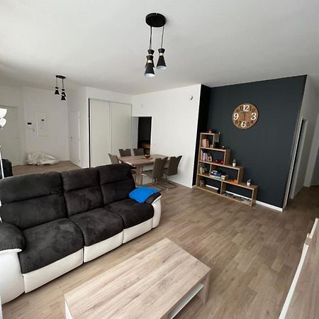 Appartement T4 140 M2 Spacieux Et Calme Pour 8 Personnes ลูซ-แซ็ง-โซเวอร์ ภายนอก รูปภาพ