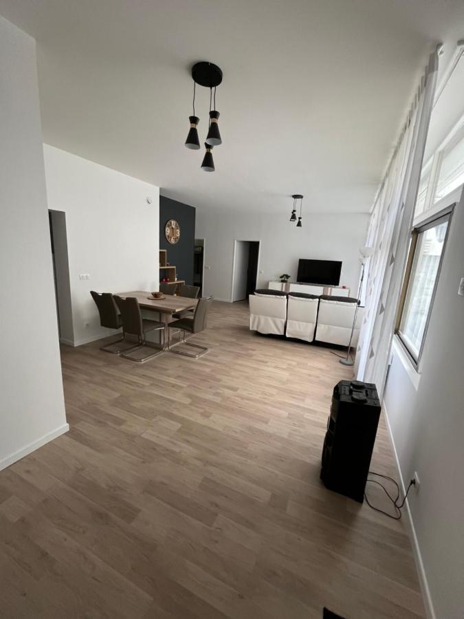 Appartement T4 140 M2 Spacieux Et Calme Pour 8 Personnes ลูซ-แซ็ง-โซเวอร์ ภายนอก รูปภาพ