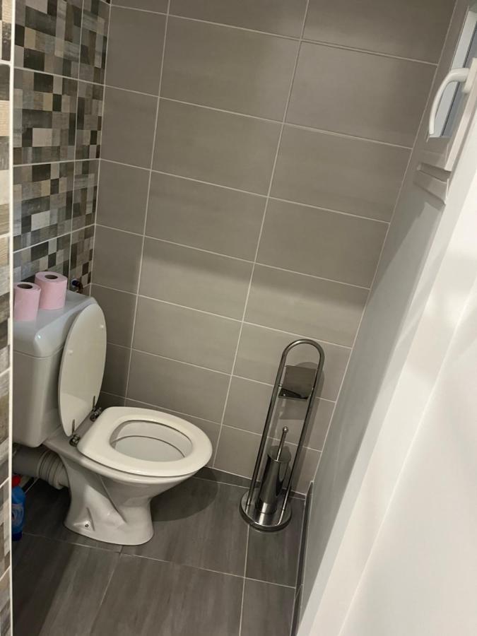 Appartement T4 140 M2 Spacieux Et Calme Pour 8 Personnes ลูซ-แซ็ง-โซเวอร์ ภายนอก รูปภาพ