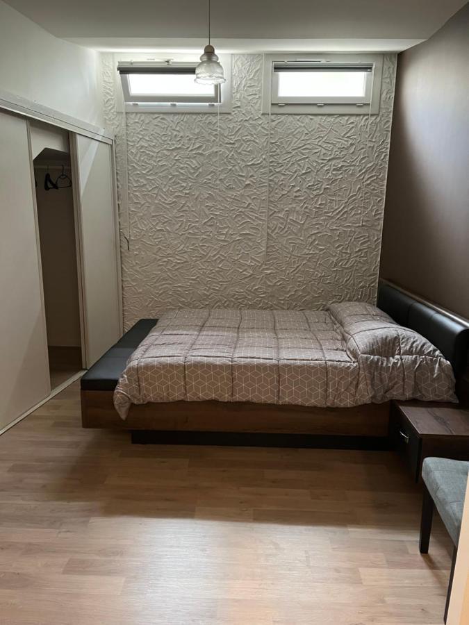 Appartement T4 140 M2 Spacieux Et Calme Pour 8 Personnes ลูซ-แซ็ง-โซเวอร์ ภายนอก รูปภาพ